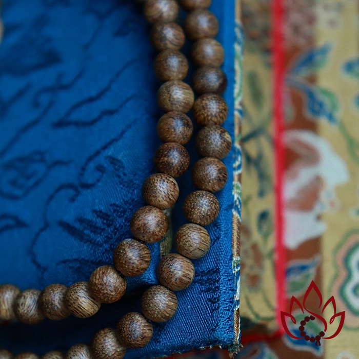 Dây Chuyền Trầm Hương Hạt Tròn | 6 Ly | Trầm Tốc Kiến Tự Nhiên Lâu Năm